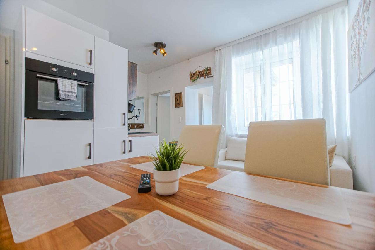 Auszeit Steiraland 7 Mit Ueberdachten Balkon Und Parkplatz Leoben (Styria) Exterior foto